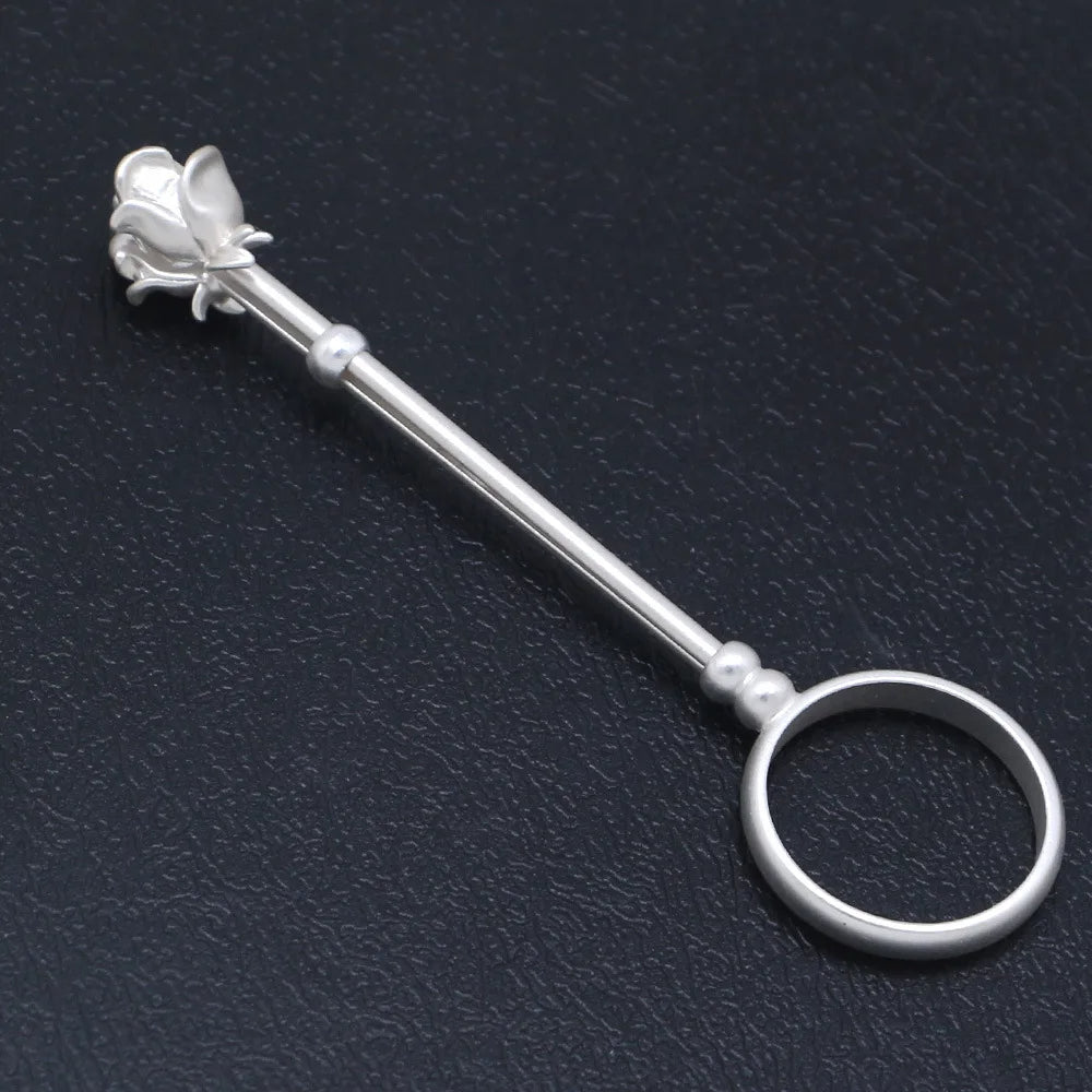 PuffChillin™ - Cigarette Smoking Finger Holder