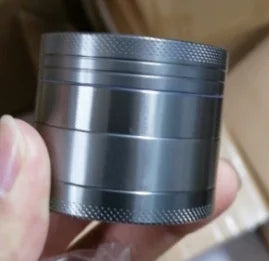 PuffChillin™ - 4 Layer Pink Tobacco Grinder